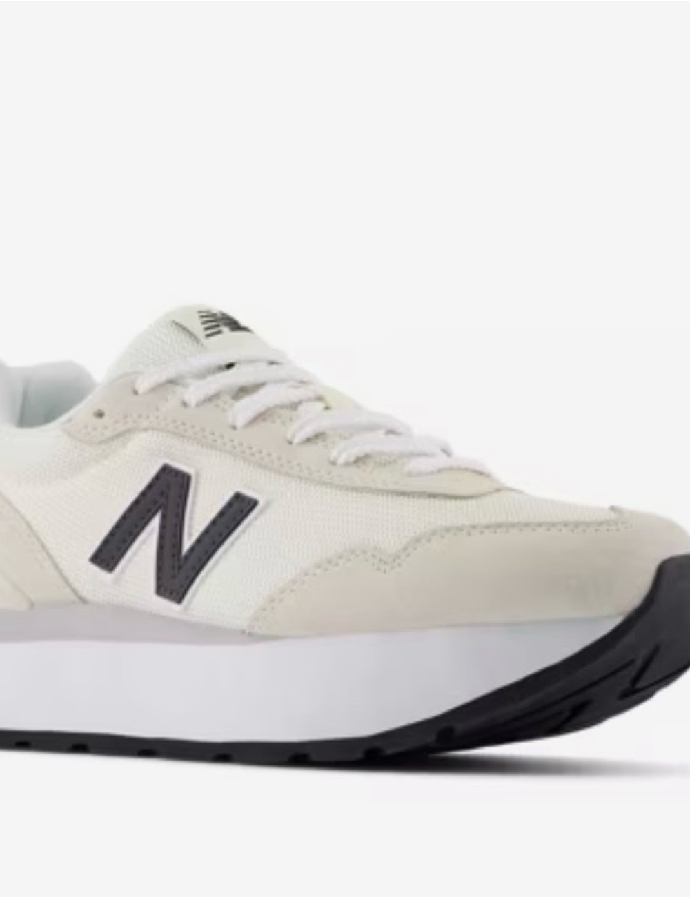 New Balance White and Black Women's Sneakers